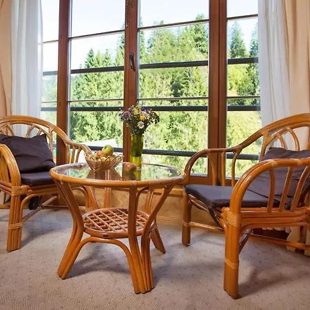 тростян 컨트리하우스 슬랍스크