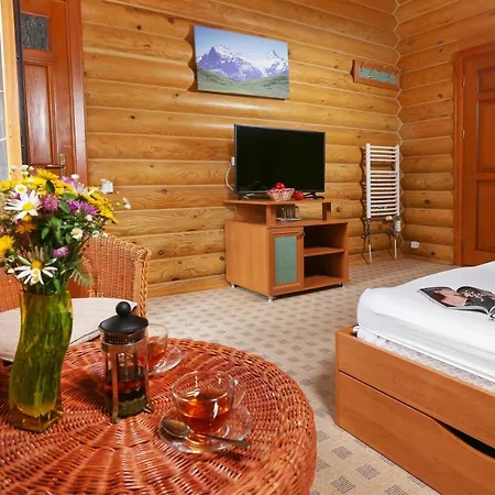 тростян Country house