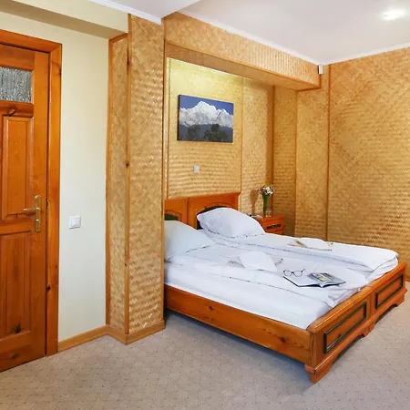 тростян * 슬랍스크