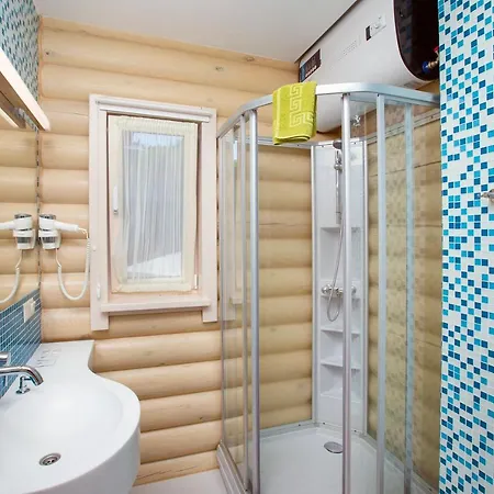 тростян Country house *